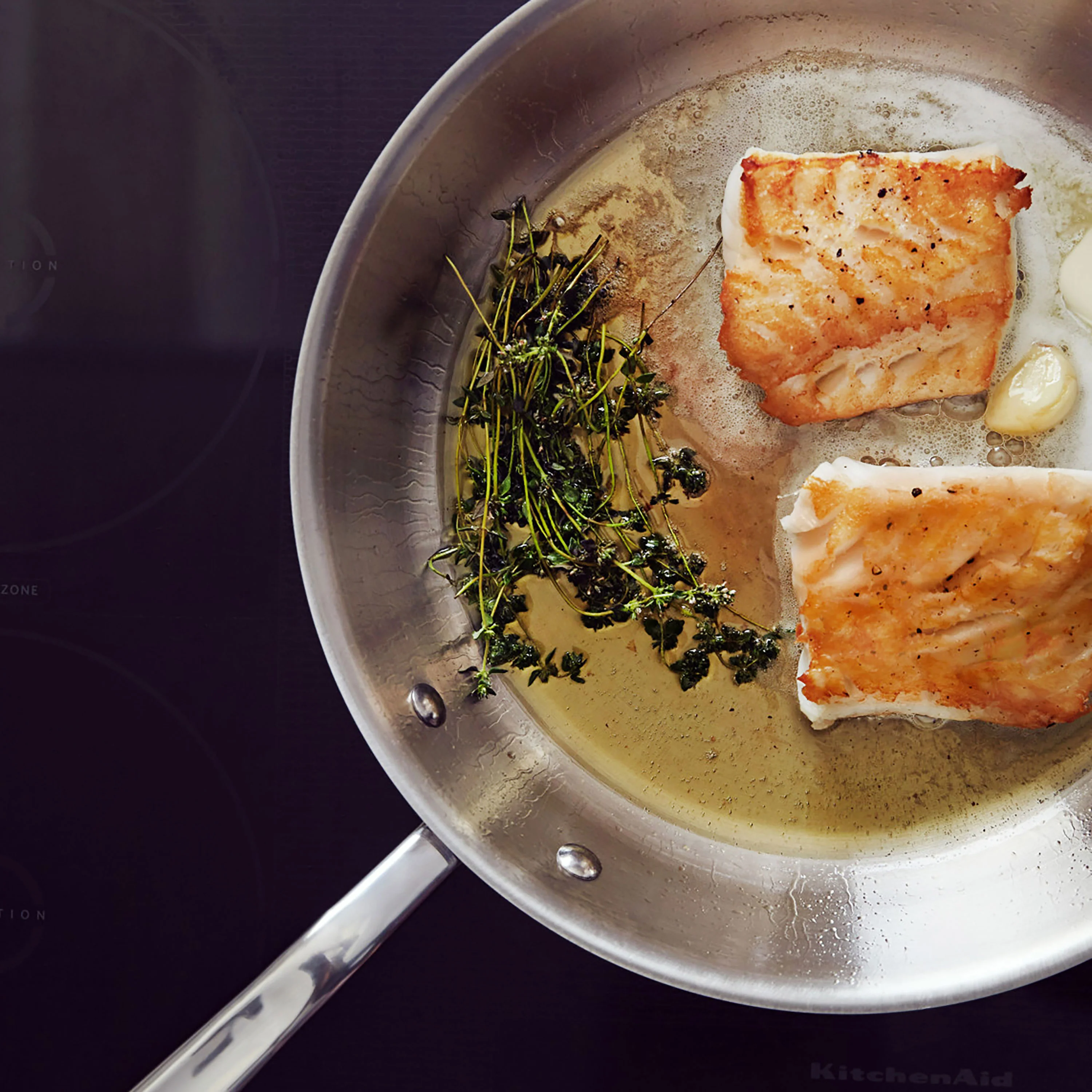 All-Clad d5 Brushed Stainless 10" Fry Pan - Image 3