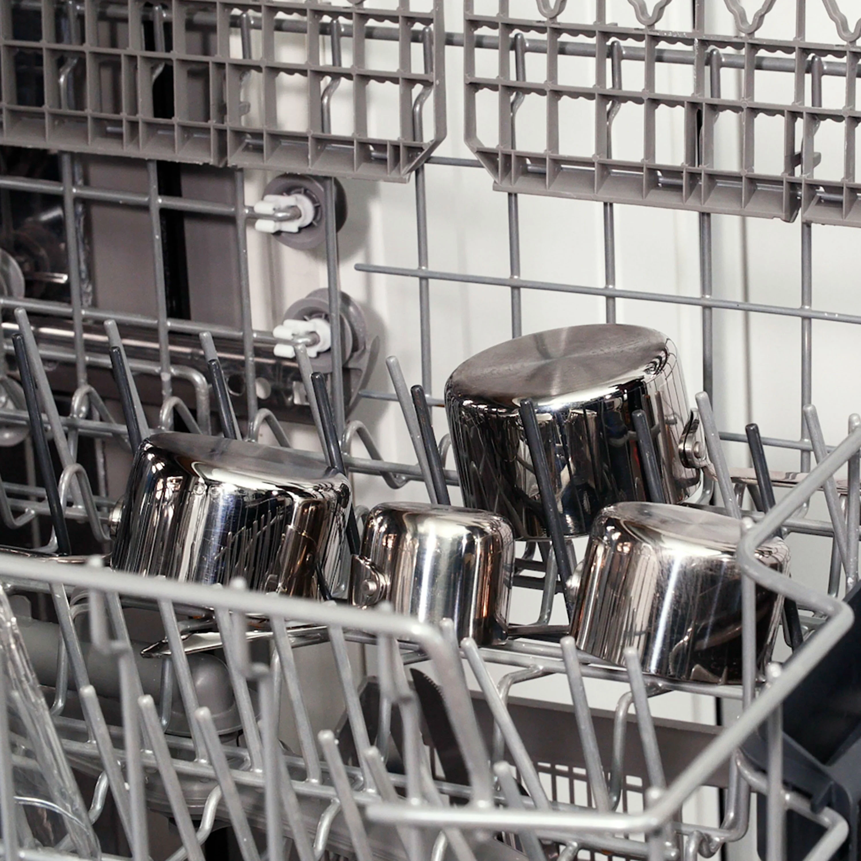 All-Clad 5 Piece Stainless Steel Measuring Cup Set - Image 7