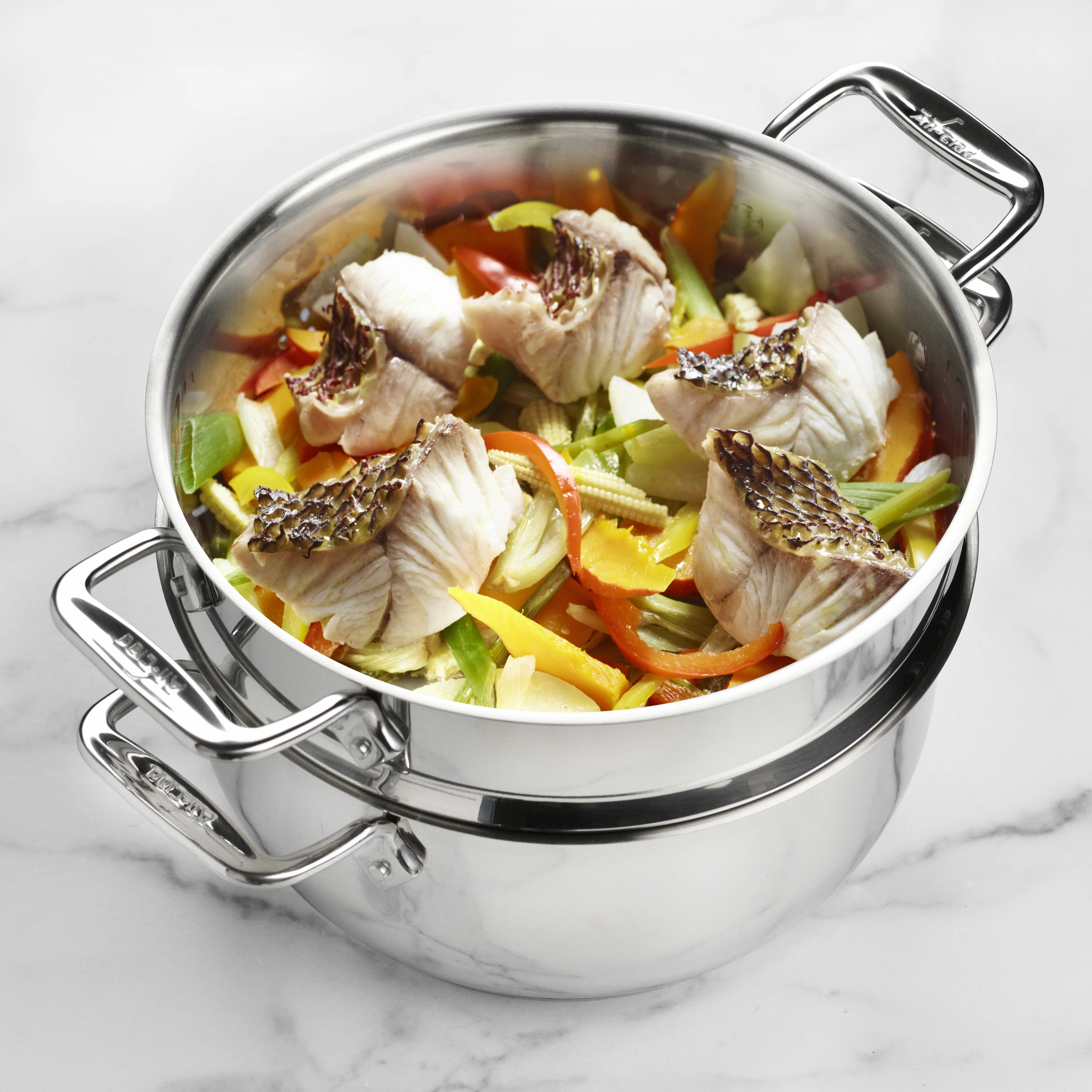 All-Clad 5-quart Steaming Pot - Image 3