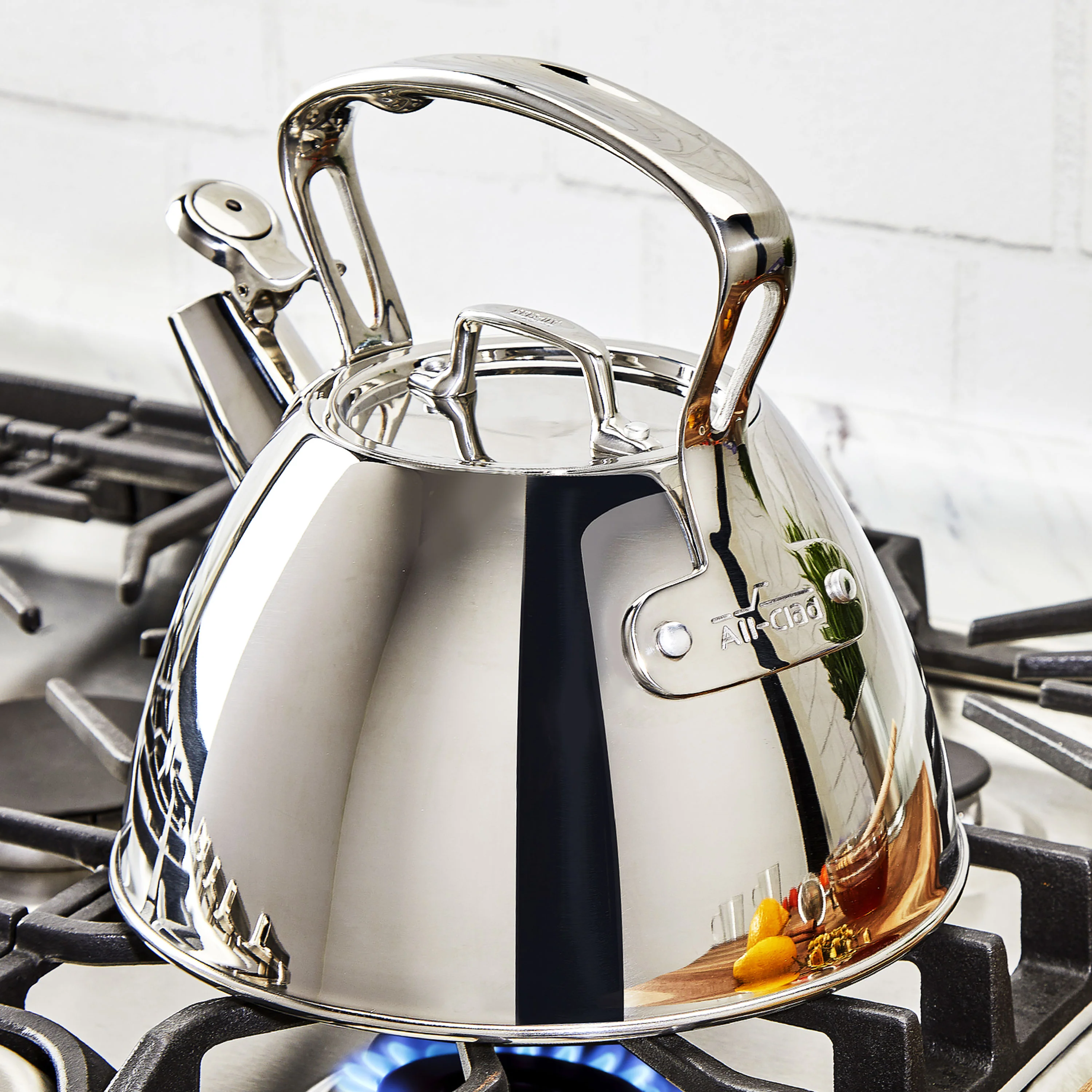 All-Clad 2-quart Whistling Tea Kettle - Image 5
