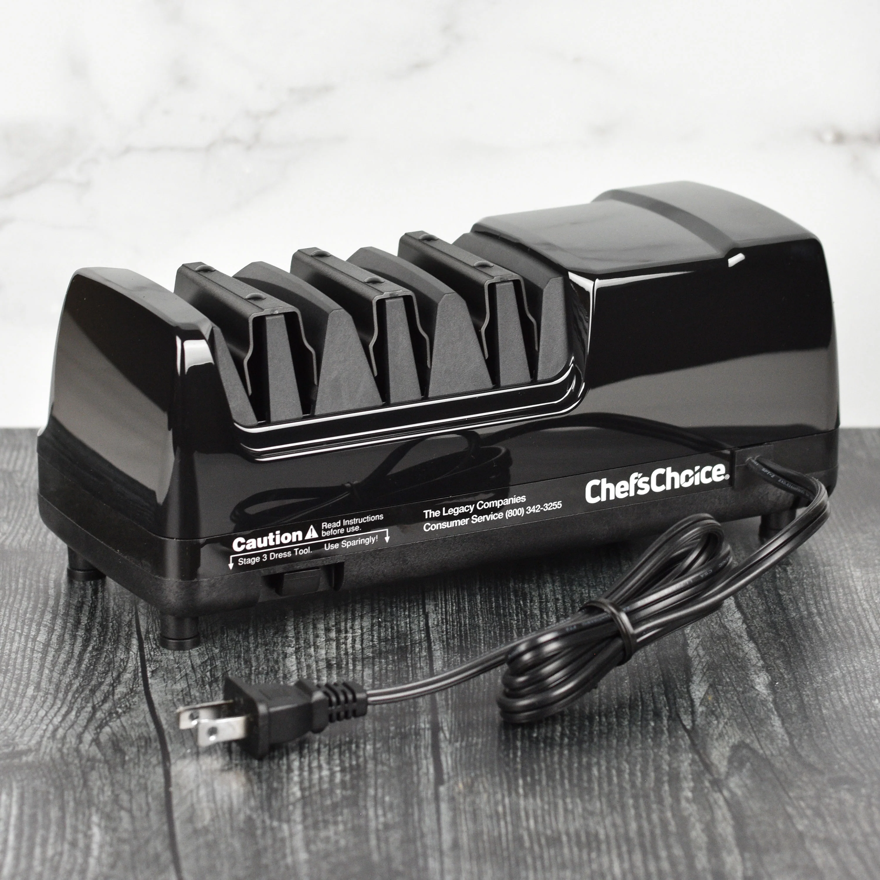 Chef's Choice 3 Stage Black Model 15XV Electric Knife Sharpener - Image 5