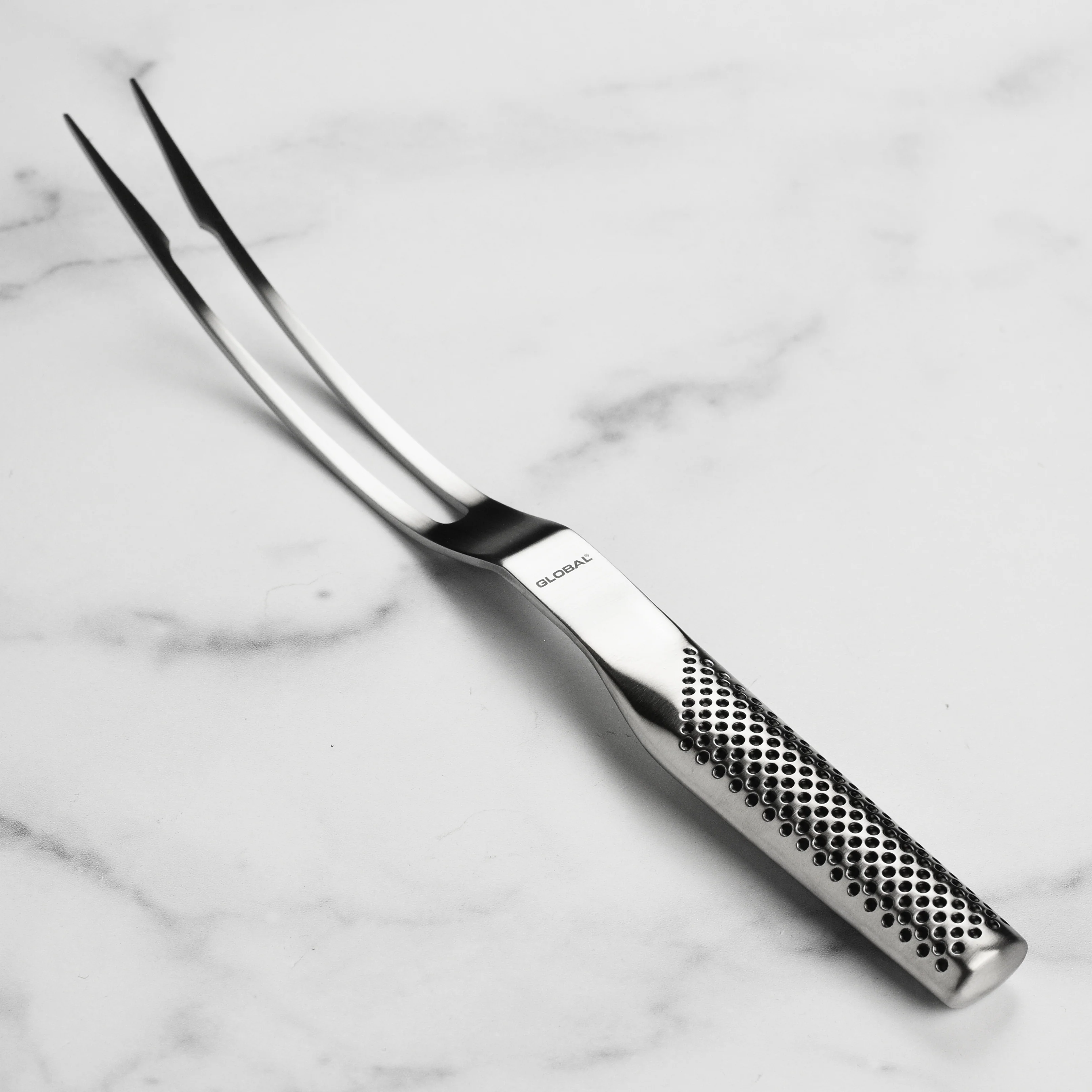 Global 6.5" Curved Carving Fork - Image 3