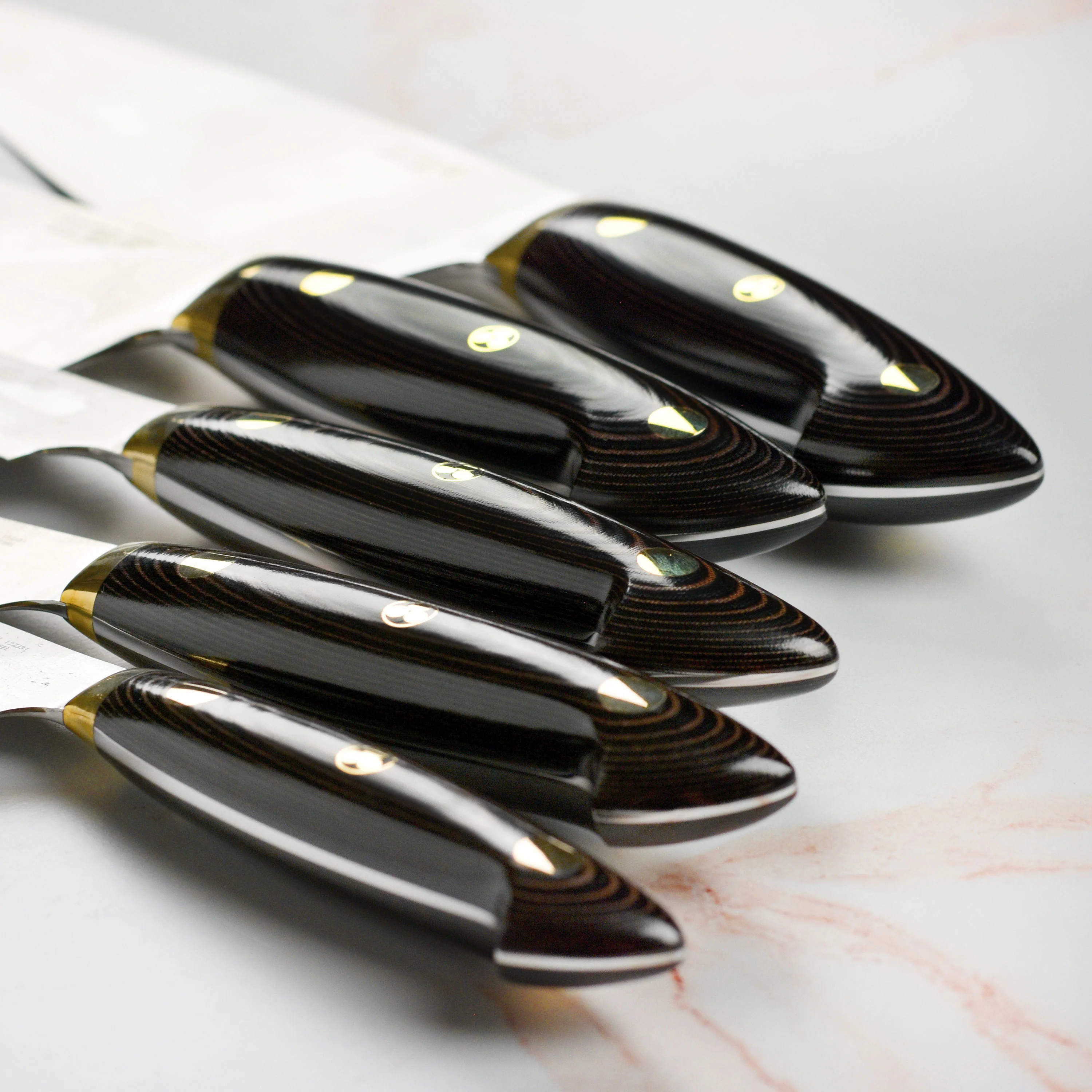 Kramer Carbon 2.0 7 Piece Magnetic Easel Knife Block Set - Image 4