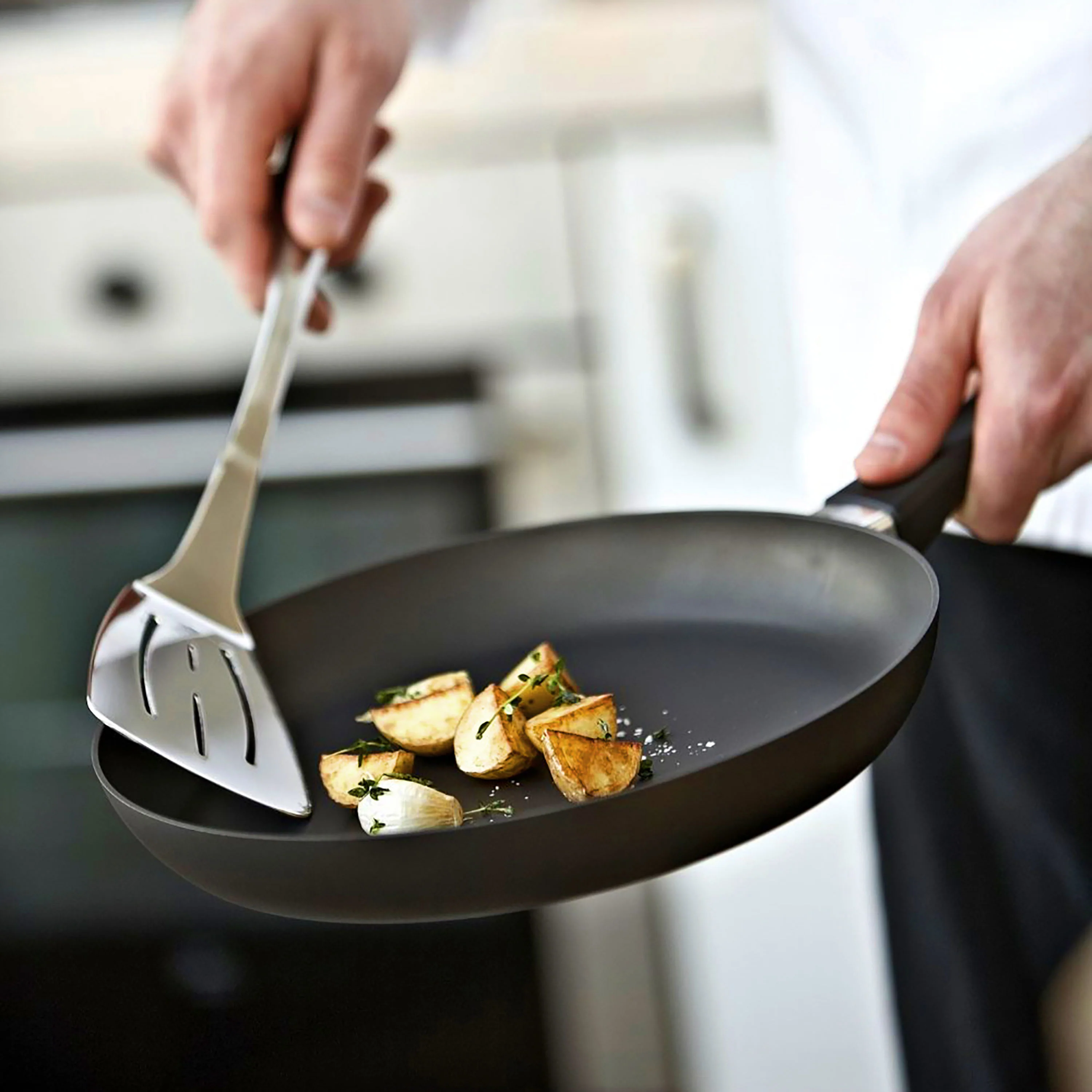 Scanpan Classic 8 & 10.25" Nonstick Fry Pan Set with Lids - Image 5