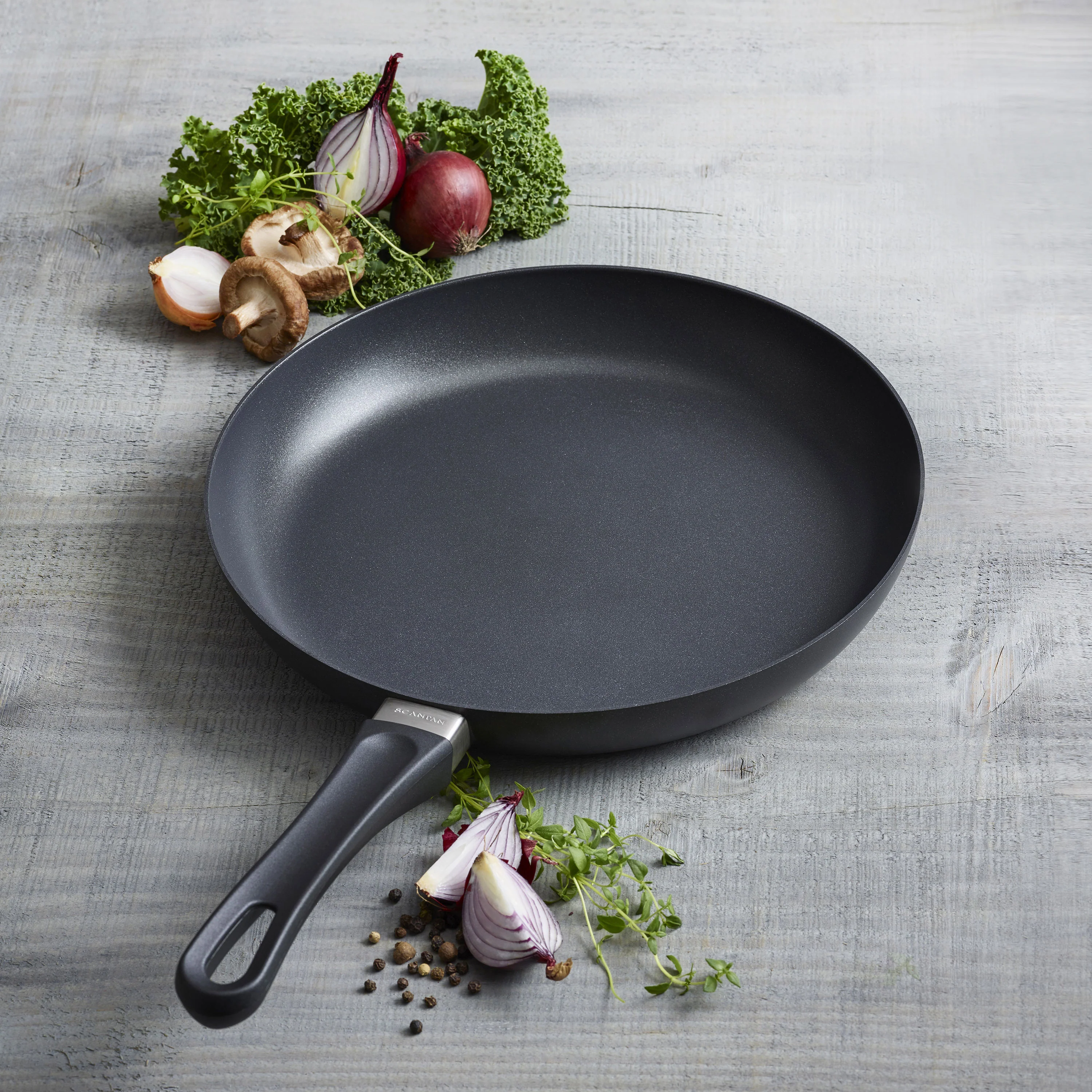 Scanpan Classic 8 & 10.25" Nonstick Fry Pan Set with Lids - Image 7