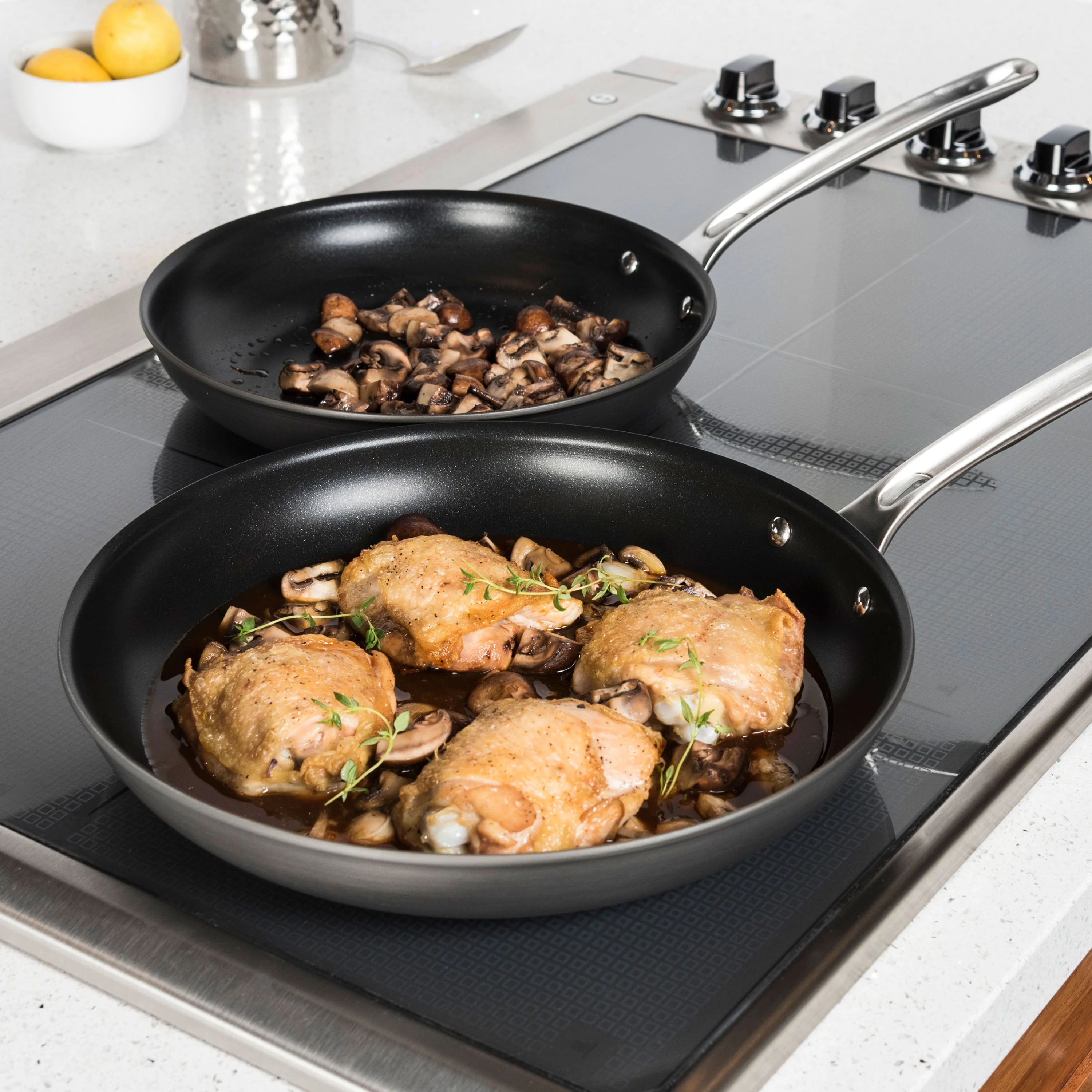Viking Hard Anodized Nonstick 3 Piece Skillet Set - Image 5